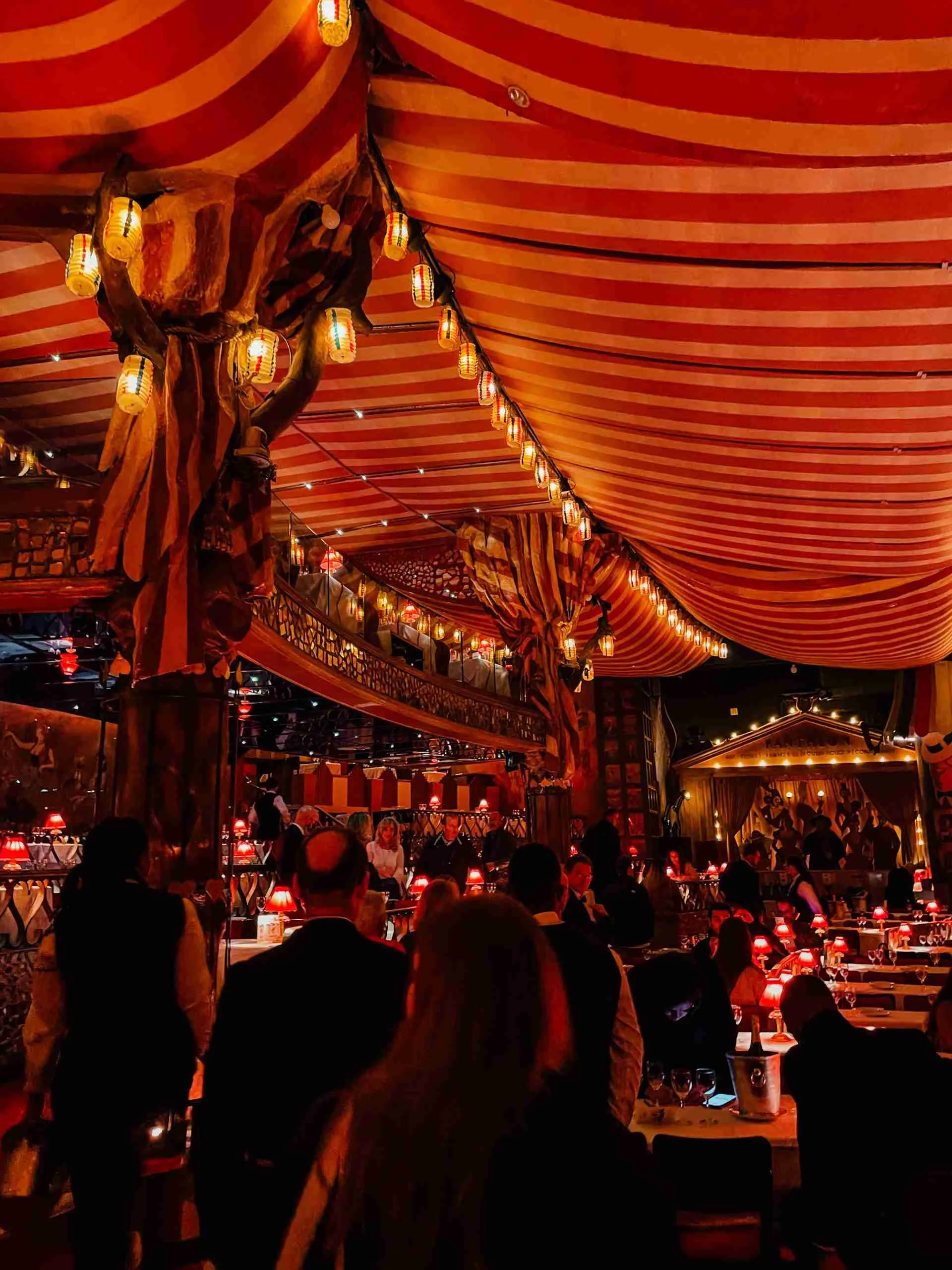 the stunning interior of the Moulin Rouge 